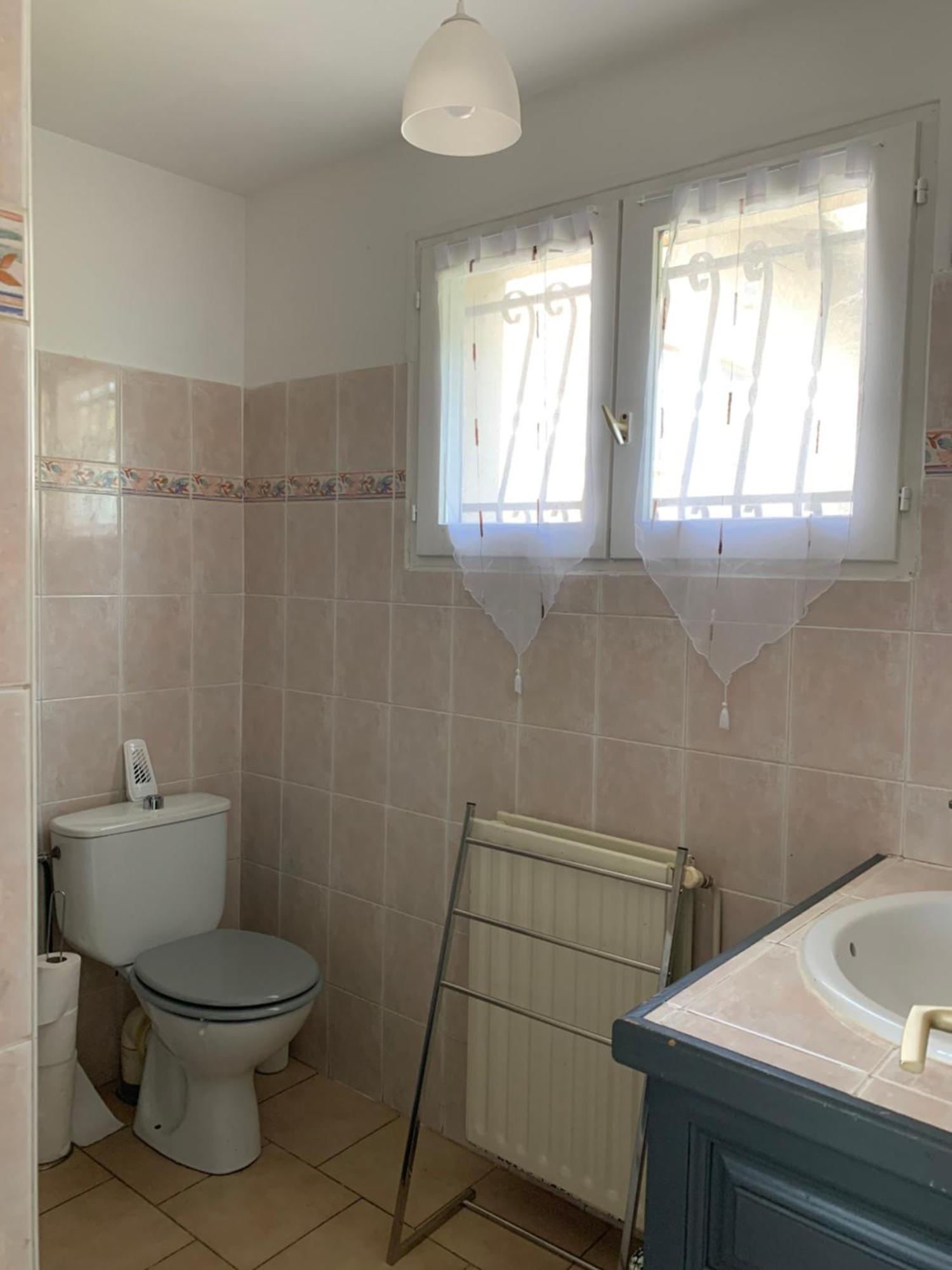 Petite Maison Dans Un Village Du Gers Sabazan Exteriör bild